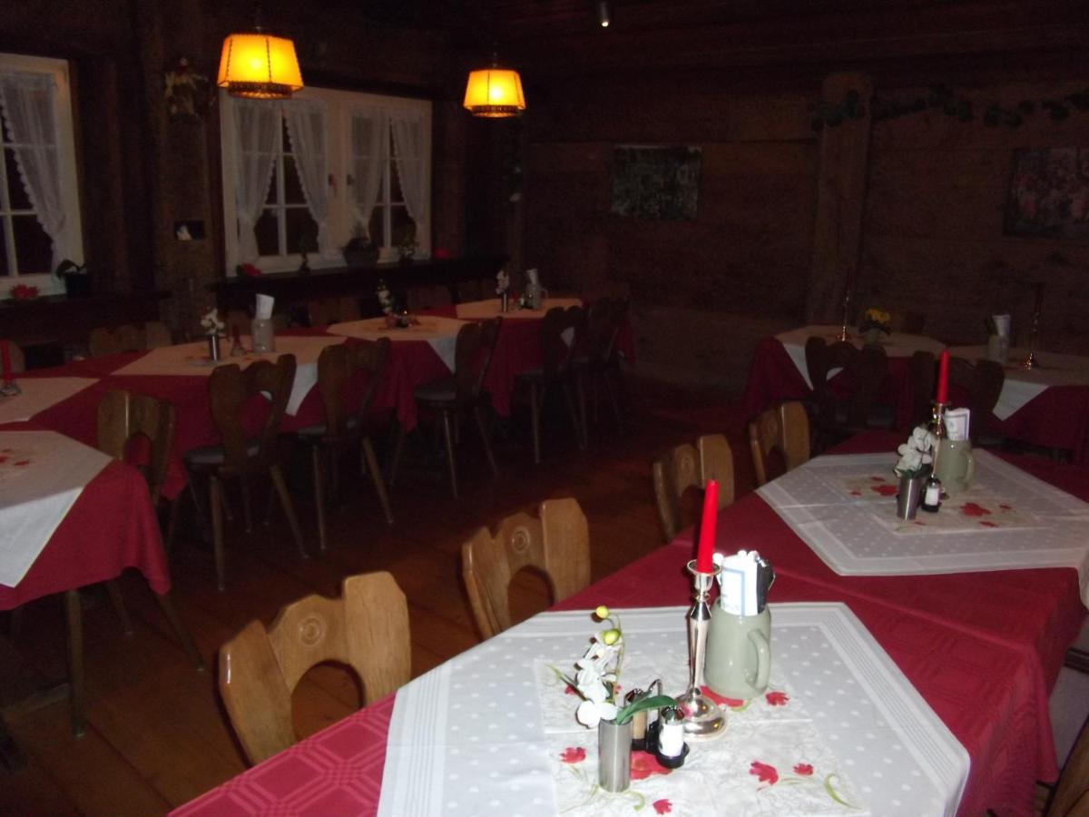 Gasthof Stadtschaenke โกรสบอตต์วา ภายนอก รูปภาพ